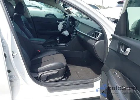 2019 Kia Optima S from USA, damaged, VIN 5XXGT4L35KG326655